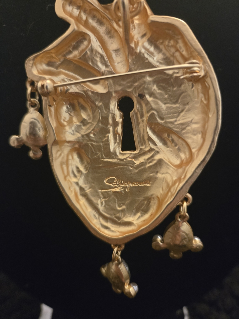 Schiaparelli Inspired Gold-Tone Heart Lock Pendant Necklace with Crystal Detail - Picture 4 of 4